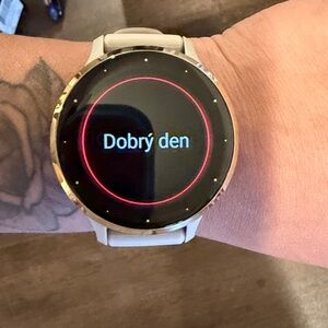 Garmin Venu 3S Health Fitness GPS Smartwatch Gold Tone‎ Case Light Gray Band